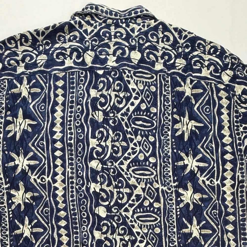 Linguine and‎ Bob Mens Large Rayon Button Down Shirt Navy Tribal Geometric Print
